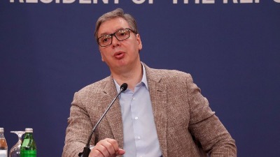 "Vučić neće na izbore dok je njegova tvrđava pod opsadom"