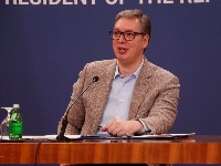Vučić o blokadama: Kao Boga vas molim... (VIDEO)