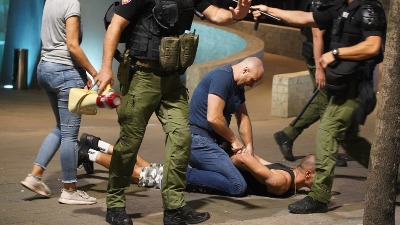 Optužnice zbog napada na policiju tokom skupa "Vidimo se na Vidovdan"