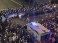Ko nije dozvolio Hitnoj pomoći da prođe - građani ili policija?