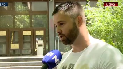 "Jovan je naš junak": Skup podrške u Novom Sadu zbog privedenog mladića