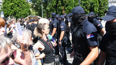 Šta je građanska neposlušnost i šta policija sme?