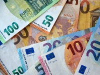 Najbogatiji znak u septembru: Valjaće se u PARAMA 