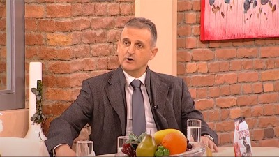 Novog direktora KBC Zvezdara zaposleni zovu "Ćaci": Potpisnik SNS, večiti docent...