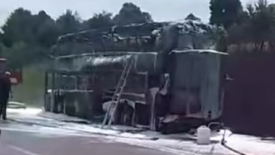 Autobus izgoreo tokom ekskurzije, đaci 7 dana ne idu u školu: Roditelji najavili tužbu (VIDEO)