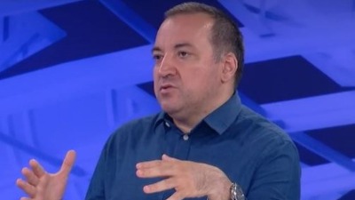 "Zemlja je u poluraspadu, vanredni izbori u ovoj godini"