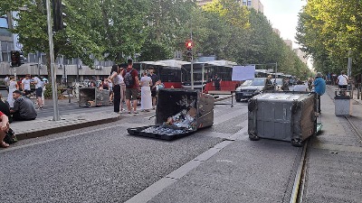 Protestna "gerila" koja zadaje glavobolje režimu: Može li policija da "isprati" pokretne blokade širom zemlje