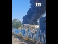 Veliki požar na Eviji: Crni dim kulja, turisti dobili hitno upozorenje (VIDEO)