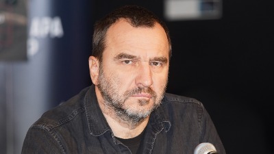 "Čovek je stvoren da radi, da trpi i da se muči": Životna lekcija Nenada Jezdića - "Živim kako je Tesla rekao"