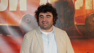 Naš glumac napustio Beograd i otišao na SELO Gunjaci: Gaji koze i živi svoj san (FOTO)