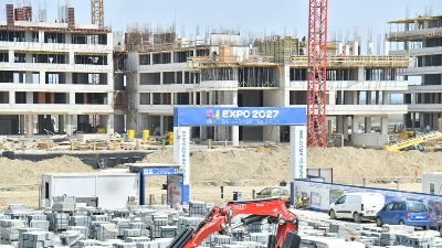 Sve stoji - samo se EXPO i Beograd grade