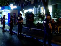 Policija pokušava da legitimiše studente VIŠER-a, oni objašnjavaju da su i dalje bez svojih ličnih stvari