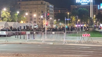 Mala noćna žurka u Ćacilendu - večito pred razlaz (VIDEO)