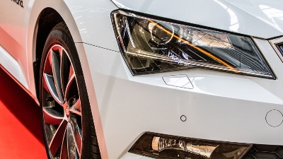 Sa tržišta u Srbiji povučen popularni automobil: Postoji rizik od povreda