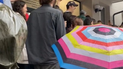 Pušteno troje privedenih kod Sajma (VIDEO)