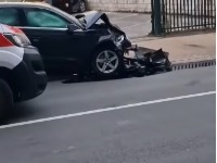 Direktan sudar autobusa i auta u Novom Sadu: Povređeno DEVETORO, među njima i DETE (3)