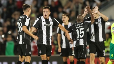 Grobari u ekstazi posle pobede: Partizan lavljeg srca
