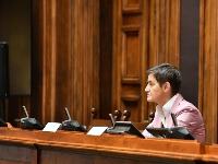AUTOGOL Ane Brnabić - samo bi da krši Ustav: Zamislite, ne žele da Vučić učestvuje na izborima