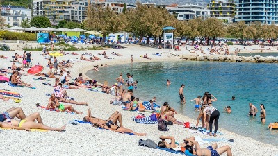 HOROR na Jadranu: Turista snimio GROZOTU (VIDEO)