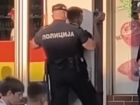 Policijsko IŽIVLJAVANJE u Valjevu: Momka prikucao uz zid, a onda mu šutiranjem širio noge do špage (VIDEO)