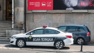 Šta radi vojna policija u Ćacilendu? (FOTO)