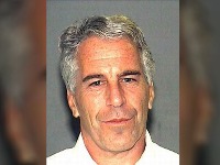 Procurio uznemirujući snimak sa Epstajnom: "Da li mislite da ste sam đavo?" (VIDEO)