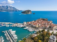 Alarm pred sezonu: Fali 5.000 radnika, ugostitelji i vlasnici hotela OČAJNI