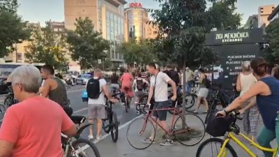 "Sloboda - da!": Novosadski biciklisti večeras voze protestnu vožnju (FOTO)