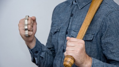 Užas u BG: Maloletnici pretučeni bokserom i metalnim palicama