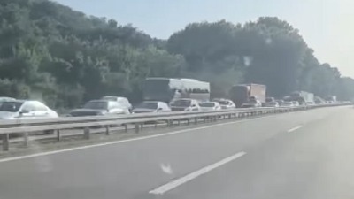 Lančani sudar na auto-putu, ogromna kolona kod isključenja za Smederevo (VIDEO)
