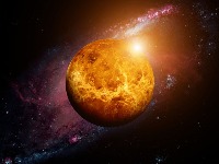 Venera ulazi u Vodoliju: 3 znaka započinju ROMANSU iz prijateljstva 