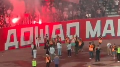 Duboko DIRNUT: Marko Arnautović se rasplakao ispred "Delija" (VIDEO)