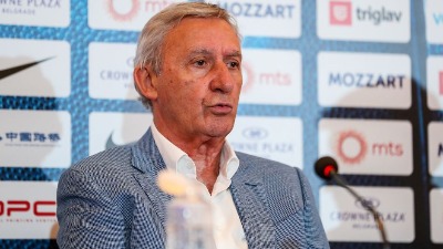 Košarkaši otputovali na Kipar: Pešić dvojicu ostavio u Beogradu (VIDEO)
