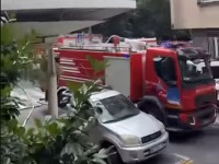 Požar na Vračaru: Zapalilo se potkrovlje (VIDEO)