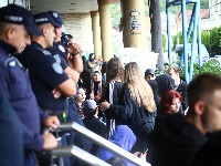 Studentkinja iz Novog Pazara: Po drugi put smo oslobodili univerzitet, zašto je policija čuvala batinaše?