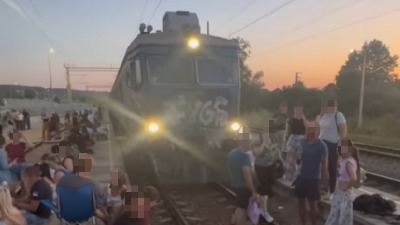 Građani blokirali železničke pruge u Užicu i Lazarevcu! (VIDEO)
