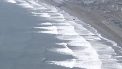 Cunami udara: Talasi nadiru pored zgrada, poplave, evakuacije (VIDEO)