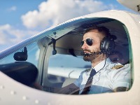 Pilot otkrio da JEDNU stvar u avionu nikad ne bi koristio, čak ni da mu plate (VIDEO) 