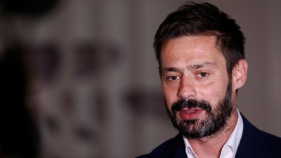 Ko je prelepa 18 godina mlađa žena Milana Vasića? Venčali se u tajnosti, a sada dobili sina 
