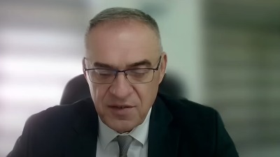 Ko je došao glave Milanu Miličeviću: Stoji li Beograd iza smene lidera SDS?