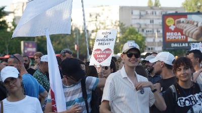 Aktivistkinja Greta Tunberg na protestu u Beogradu (VIDEO)