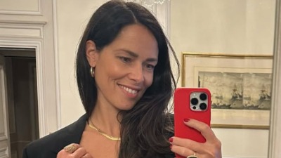 Ana Ivanović čestitala Božić, a zbog poslednje slike svi masovno ulaze na Švajnijev profil (FOTO)