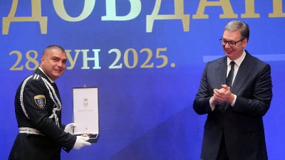 "Akcije" u Kosjeriću i na blokadi u Beogradu: Da li je zbog toga (preventivno) Kričak primio orden od Vučića?