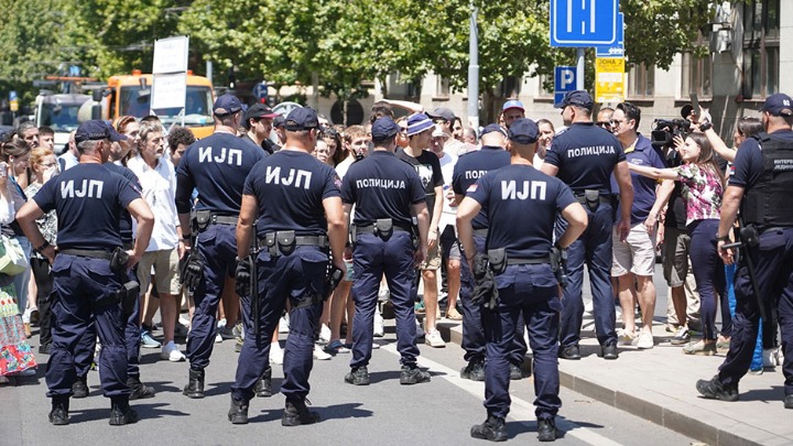 GLAS IZ EVROPE: Osuđujemo politička hapšenja u Srbiji, EU da reaguje na surovu represiju