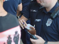 MUP saopštio: Uklonjene sve blokade, dve osobe privedene!
