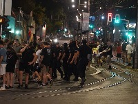 Građani OPASNIH NAMERA u odbrani Vučića: Sa policijom bi da hapse svoje komšije