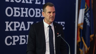 MONARHISTI: Vlast zanemaruje srpske radnike u korist stranih