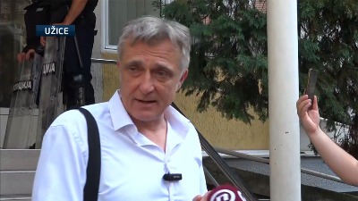 Advokat uhapšenih Užičana: Policajci se stide, ali vreme je da spuste štitove