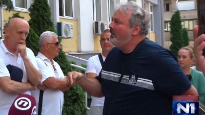 Otac Pavla Cicvarića: Tetovirani policajac bije našu decu u našem gradu, nikad nismo bili ovoliko poniženi!