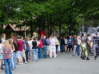 VAUČER ZA MORAL Zašto je u Srbiji ČAST da te policija uhapsi?